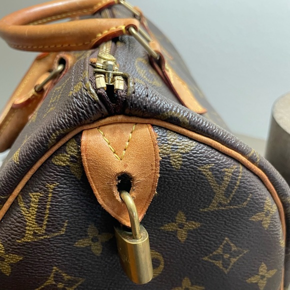 Louis Vuitton Speedy 30 - Picture 2 of 15
